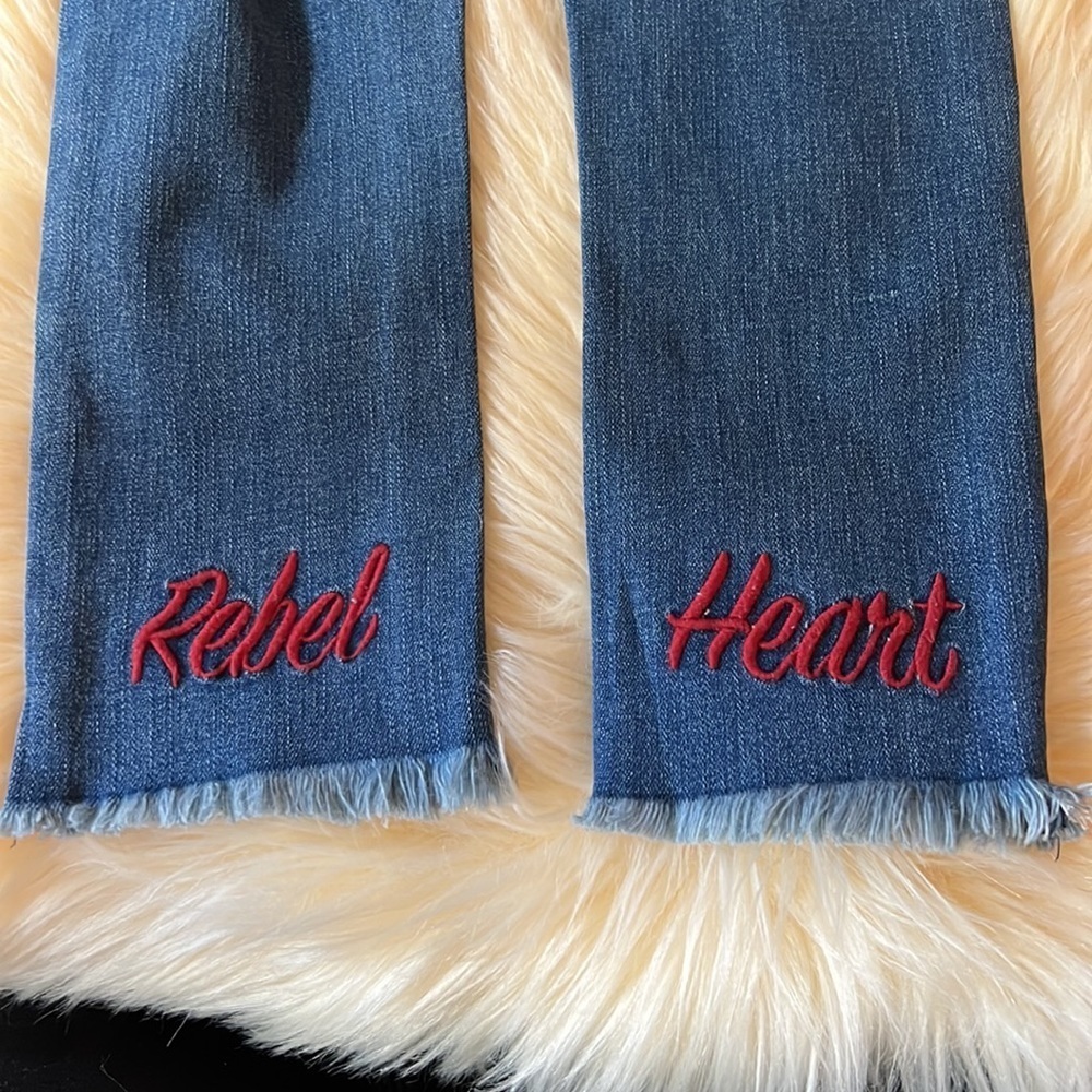 Girls size 6 Hudson jeans. - Picture 4 of 8